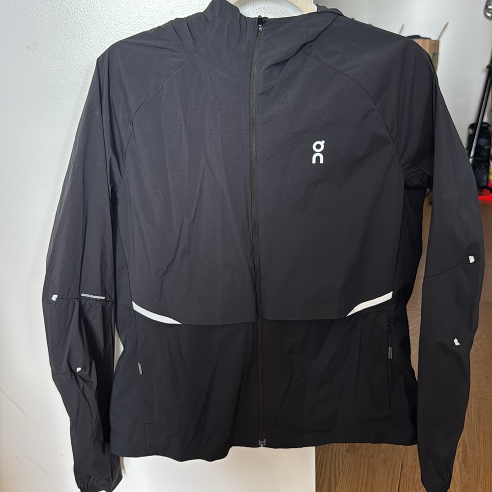 On Core Jacket - Picture 5 of 6